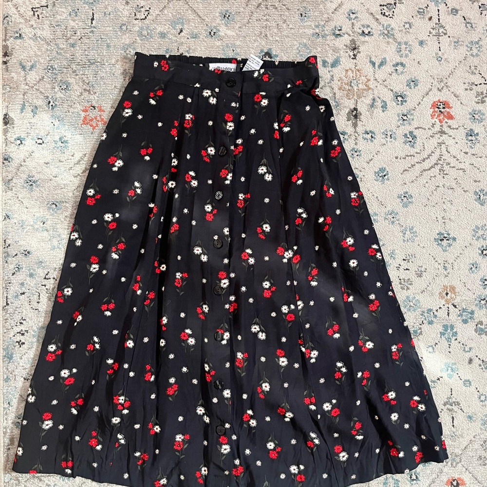 90s mid length skirt
